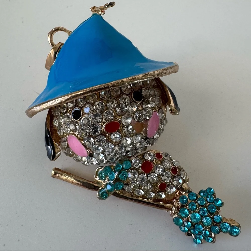 Sparkling Wizard Pendant